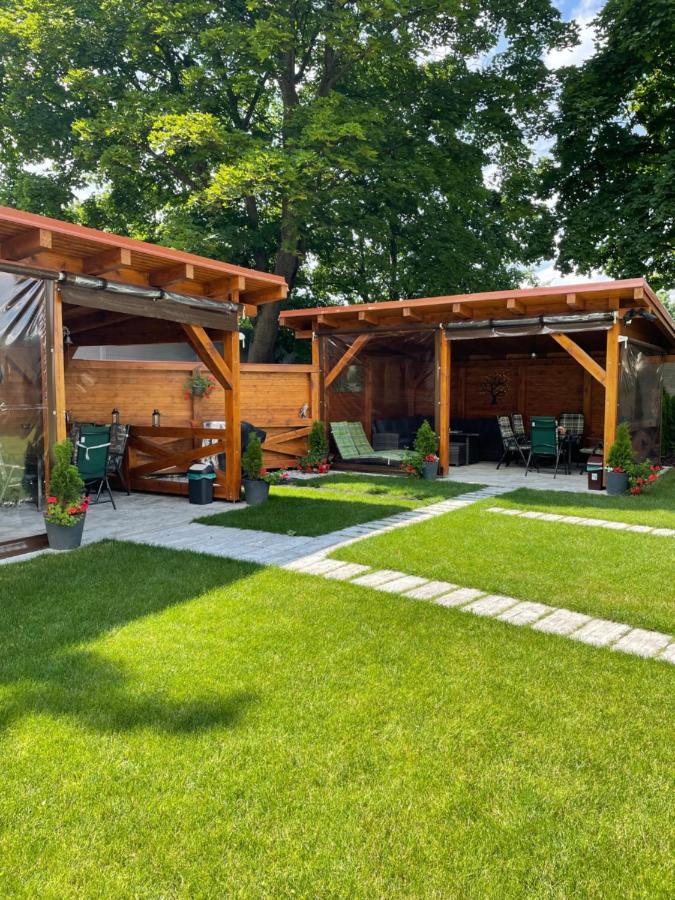 Villa Garden Apartments Poprad Extérieur photo