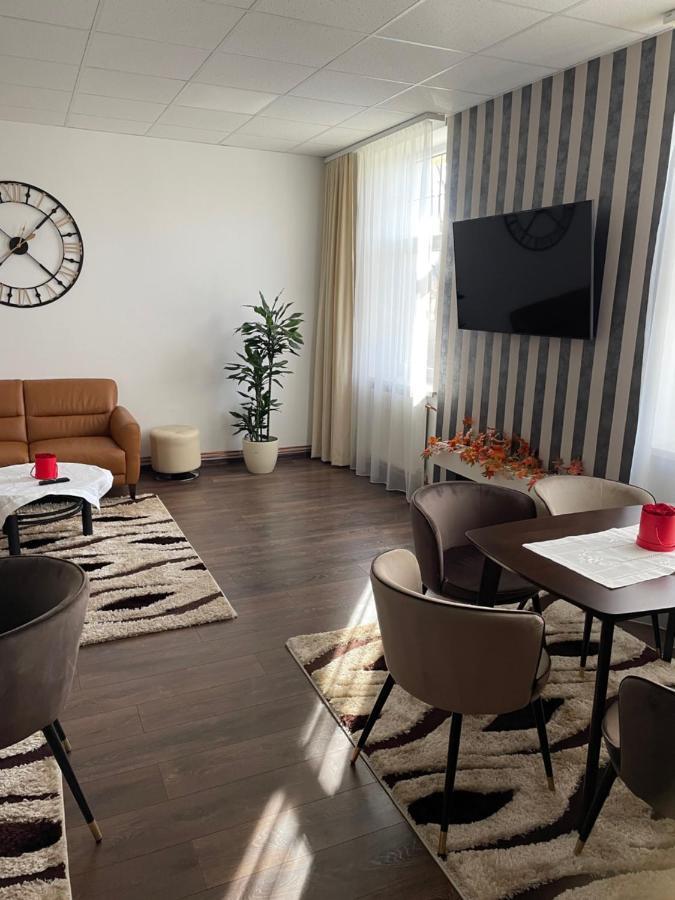 Villa Garden Apartments Poprad Extérieur photo