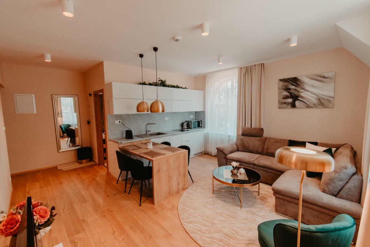 Villa Garden Apartments Poprad Extérieur photo