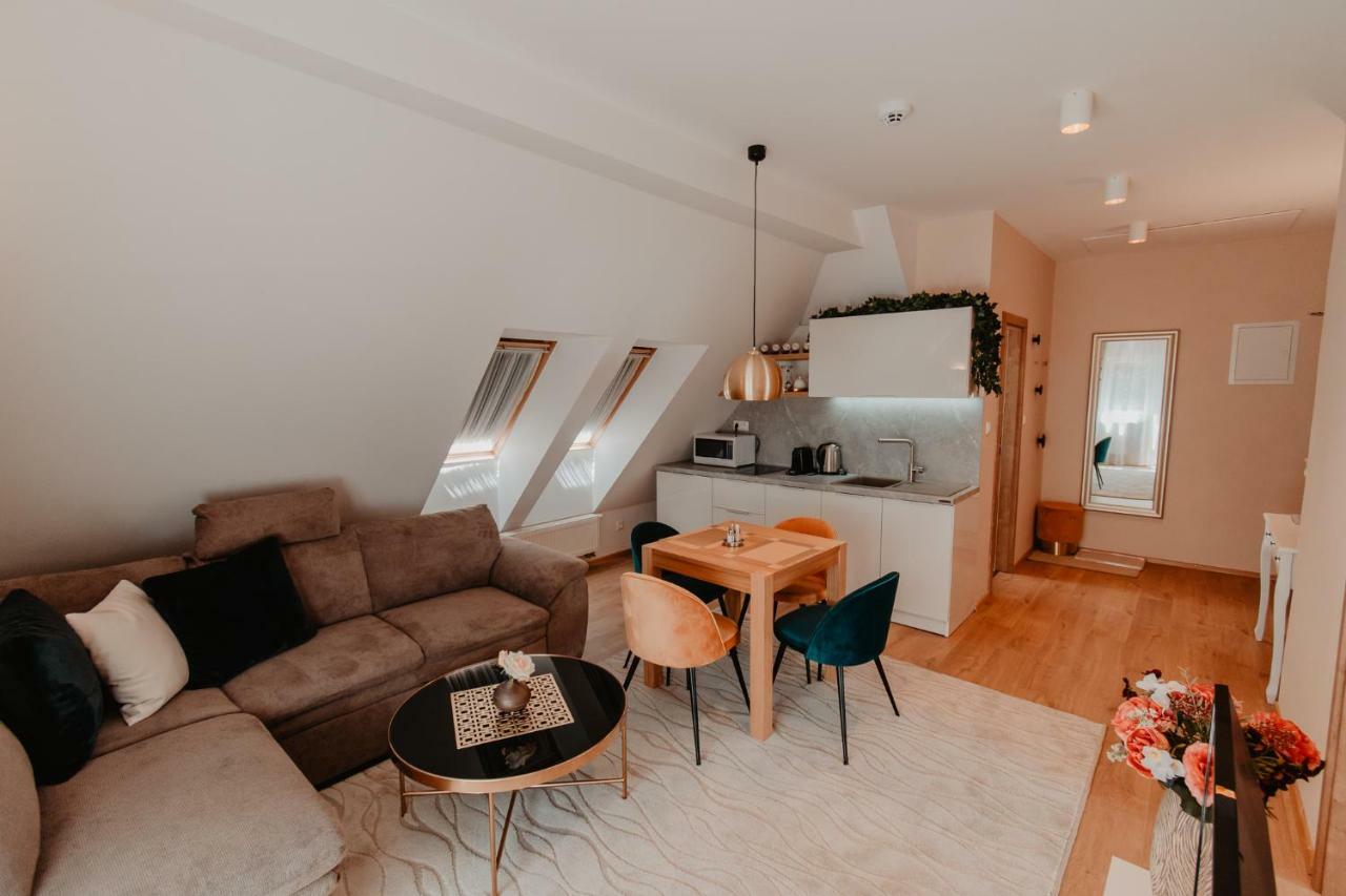 Villa Garden Apartments Poprad Extérieur photo